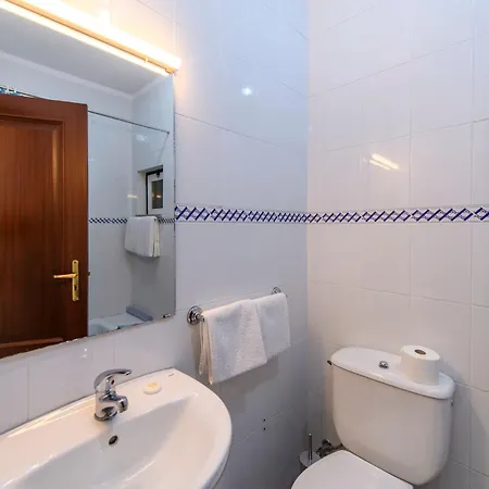 Afonso's House Geres I Holiday home Braga