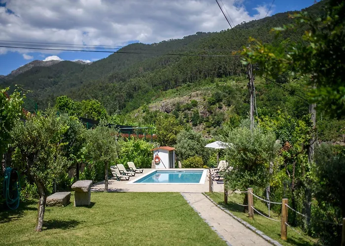 Afonso's House Gerês I Hébergement de vacances *